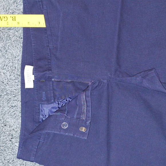 🎇 Talbots navy blue career pants. Size 12P. - Picture 5 of 12
